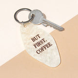 Schlüsselanhänger "BUT FIRST. COFFEE." marmoriert cream