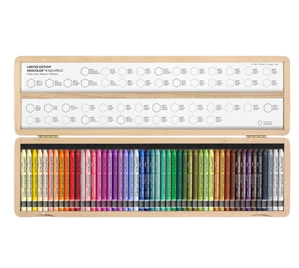 NEOCOLOR™ II 50 YEARS Holzschachtel mit 50 Farben
