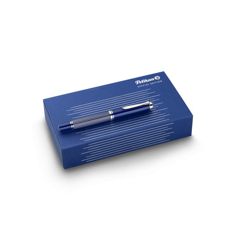 Souverän® M815 Metal Striped Blue Füllfederhalter